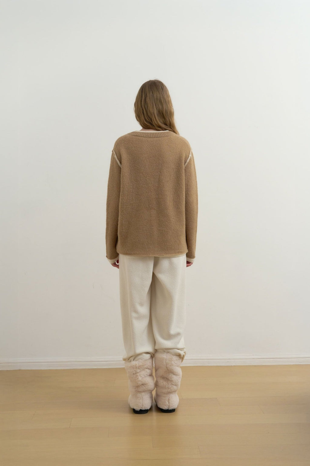 Even Layered V-Neck Knit Sweater Alpaca Wool Blend Made in Korea