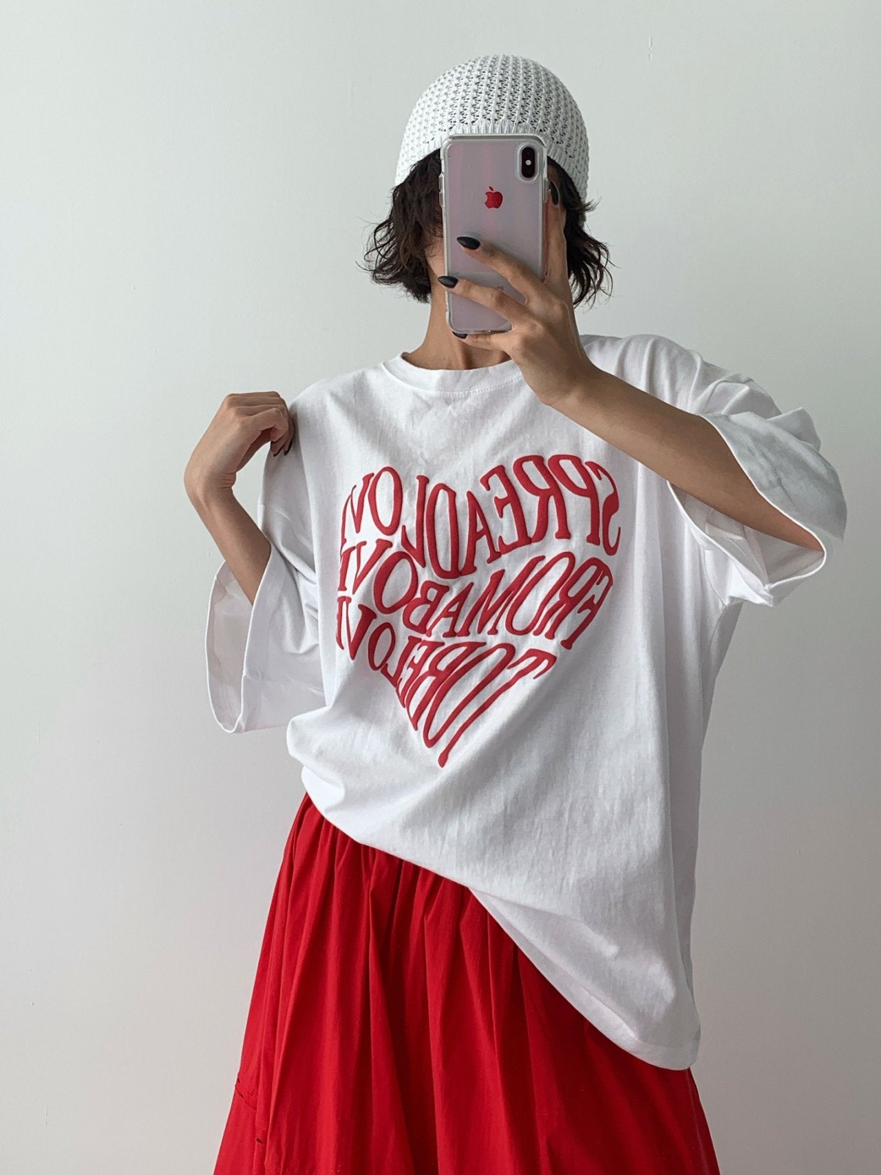 Spread Love Heart Graphic 100% Cotton Tee Made in Korea - Luckyplanetusa