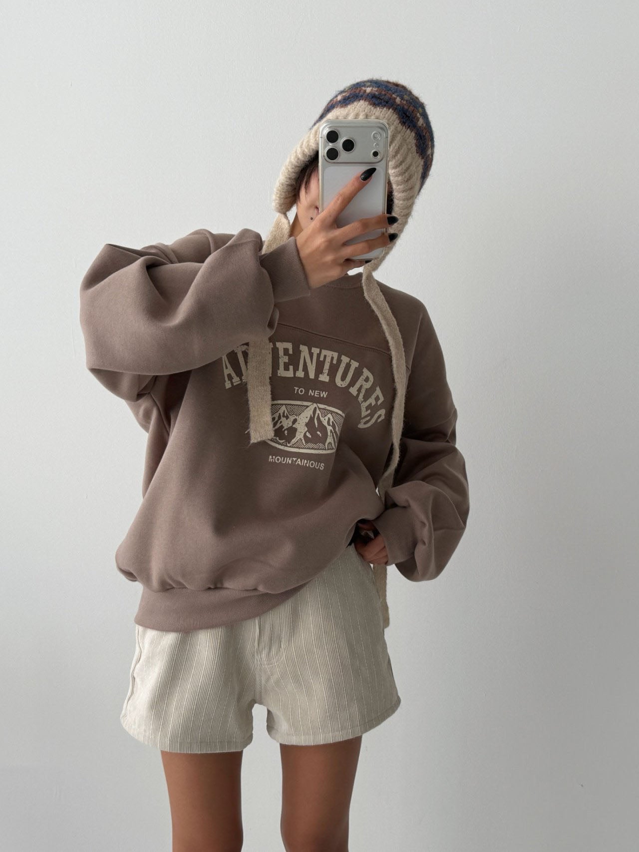 Adventures Vintage Graphic Sweatshirt – Premium Korean Fleece, Oversize Fit