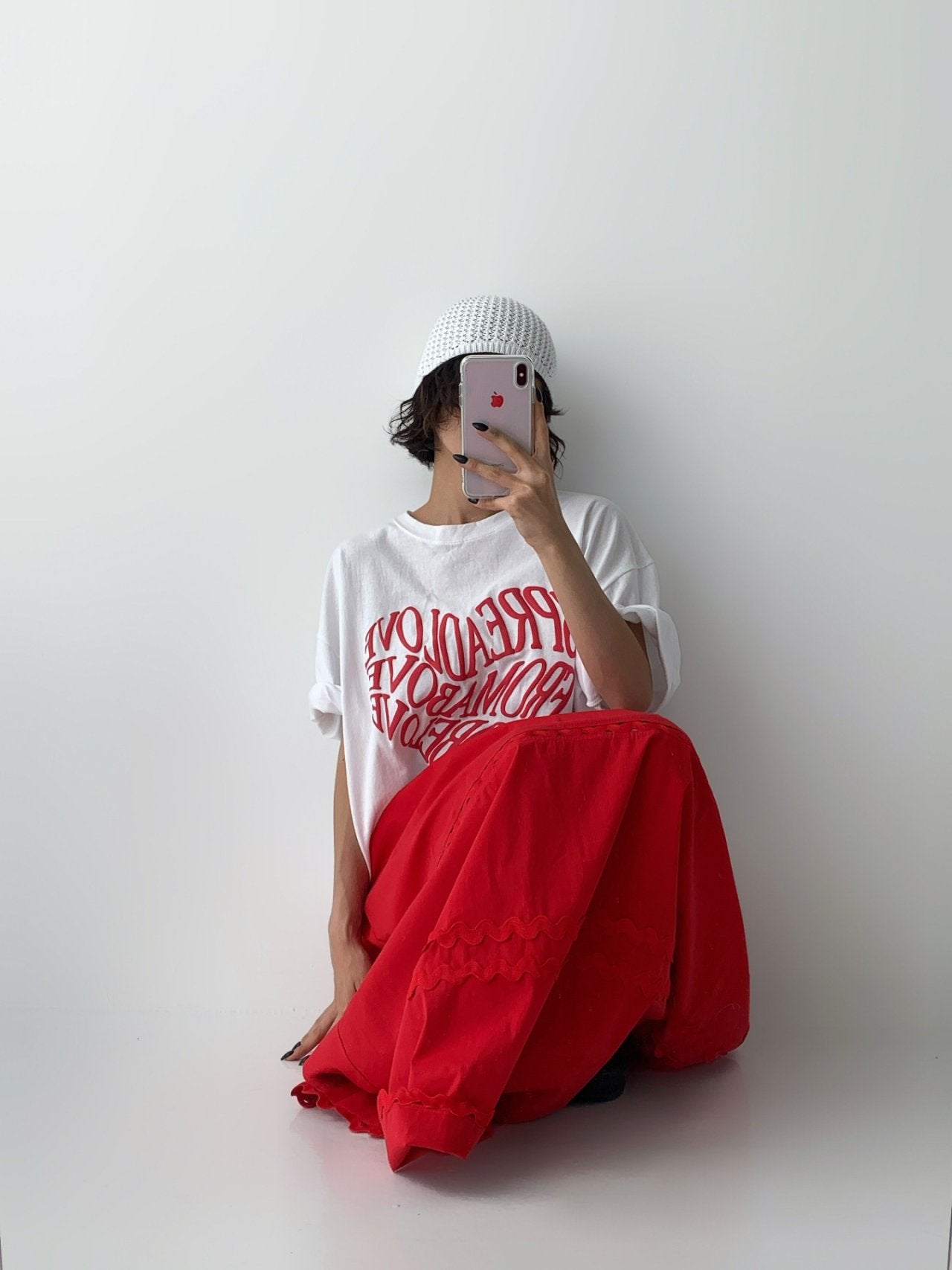 Spread Love Heart Graphic 100% Cotton Tee Made in Korea - Luckyplanetusa