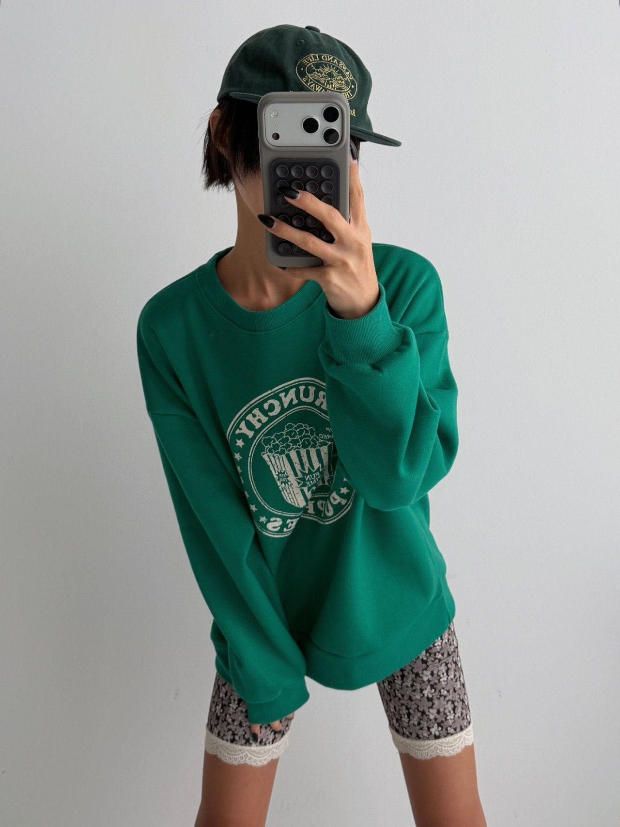 Crunchy Poppies Fleece Graphic Sweatshirt Made in Korea