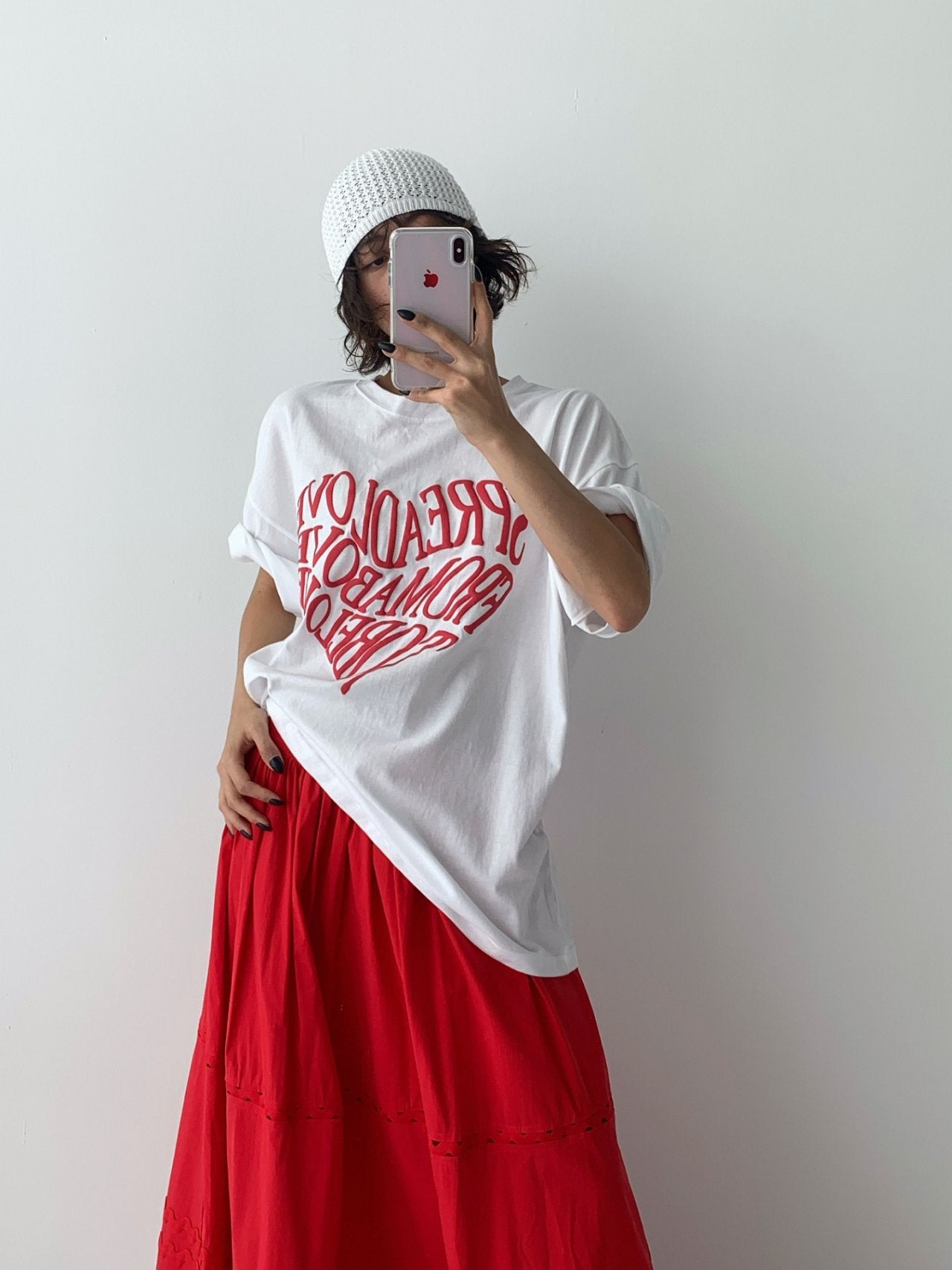 Spread Love Heart Graphic 100% Cotton Tee Made in Korea - Luckyplanetusa
