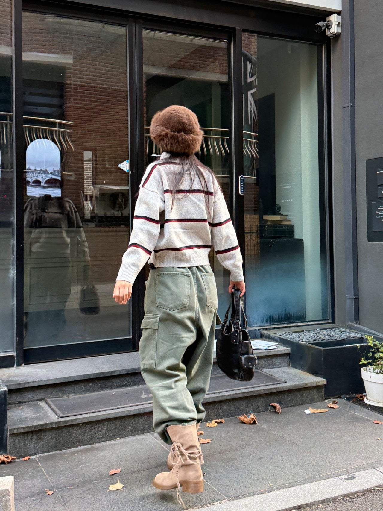 Cozy Stripe Collar Knit Gray, Brown, Navy