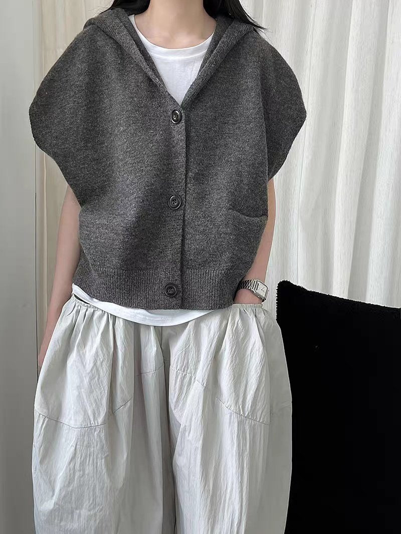 Amanda Hooded Knit Vest  Free Size Relaxed fit