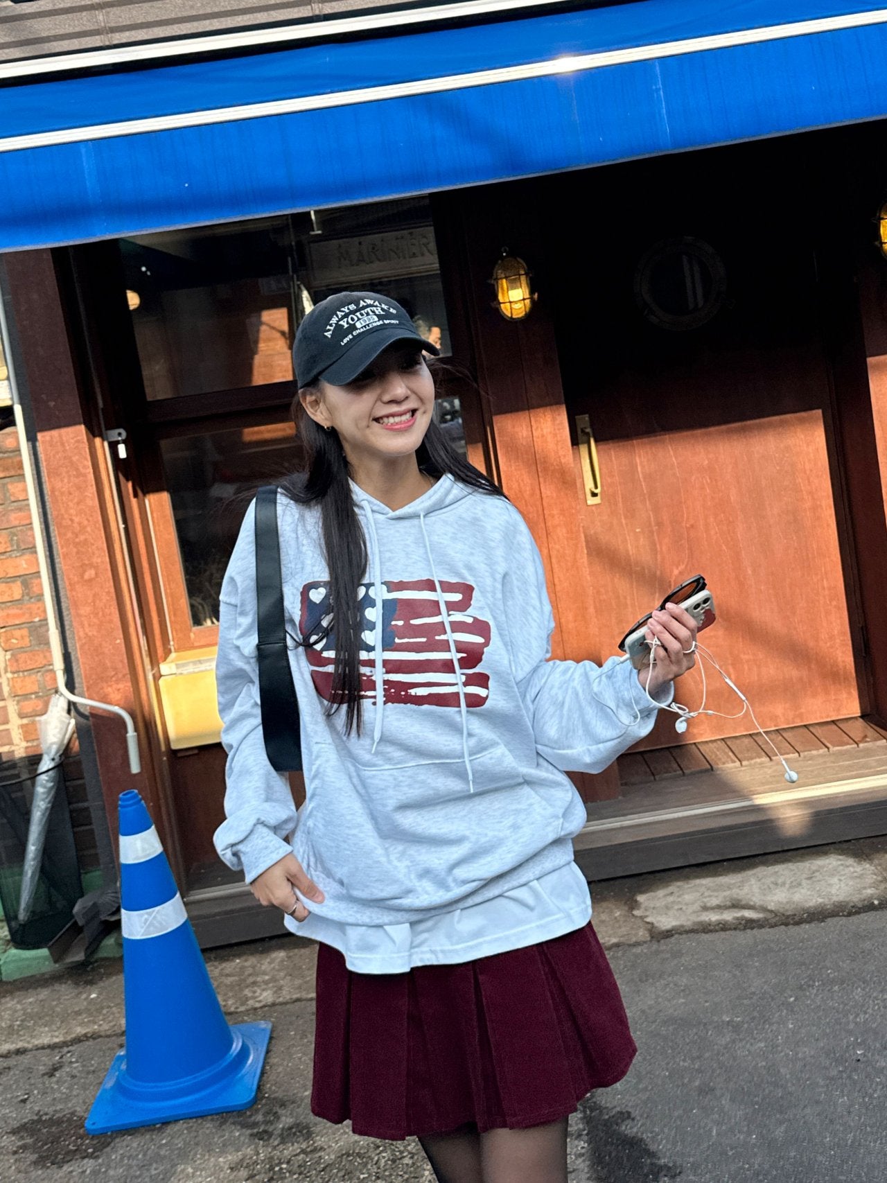 Vintage Heart Flag Unisex Hoodie Made in Korea