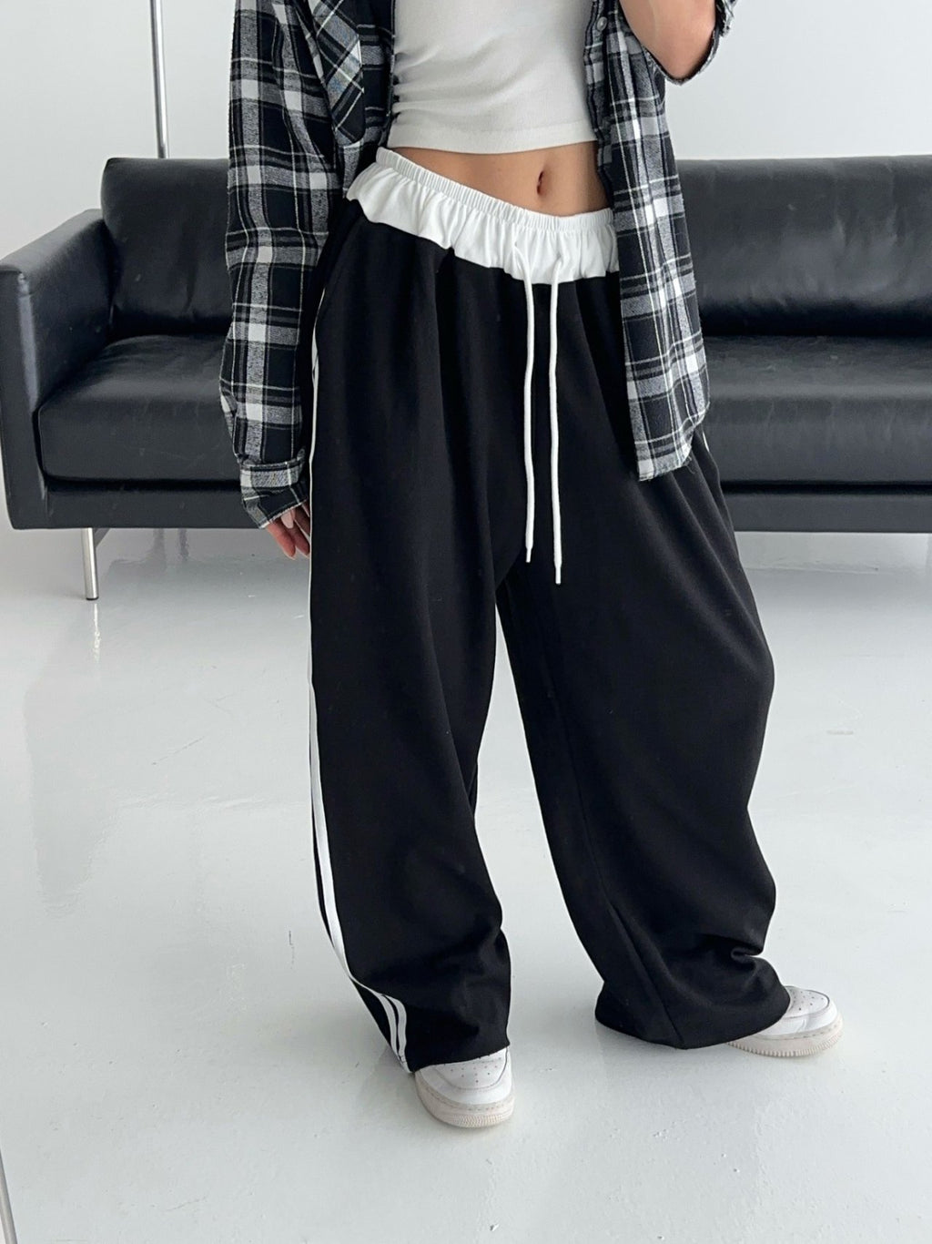 Dual Line Relaxed Wide Jogger Pants - Luckyplanetusa