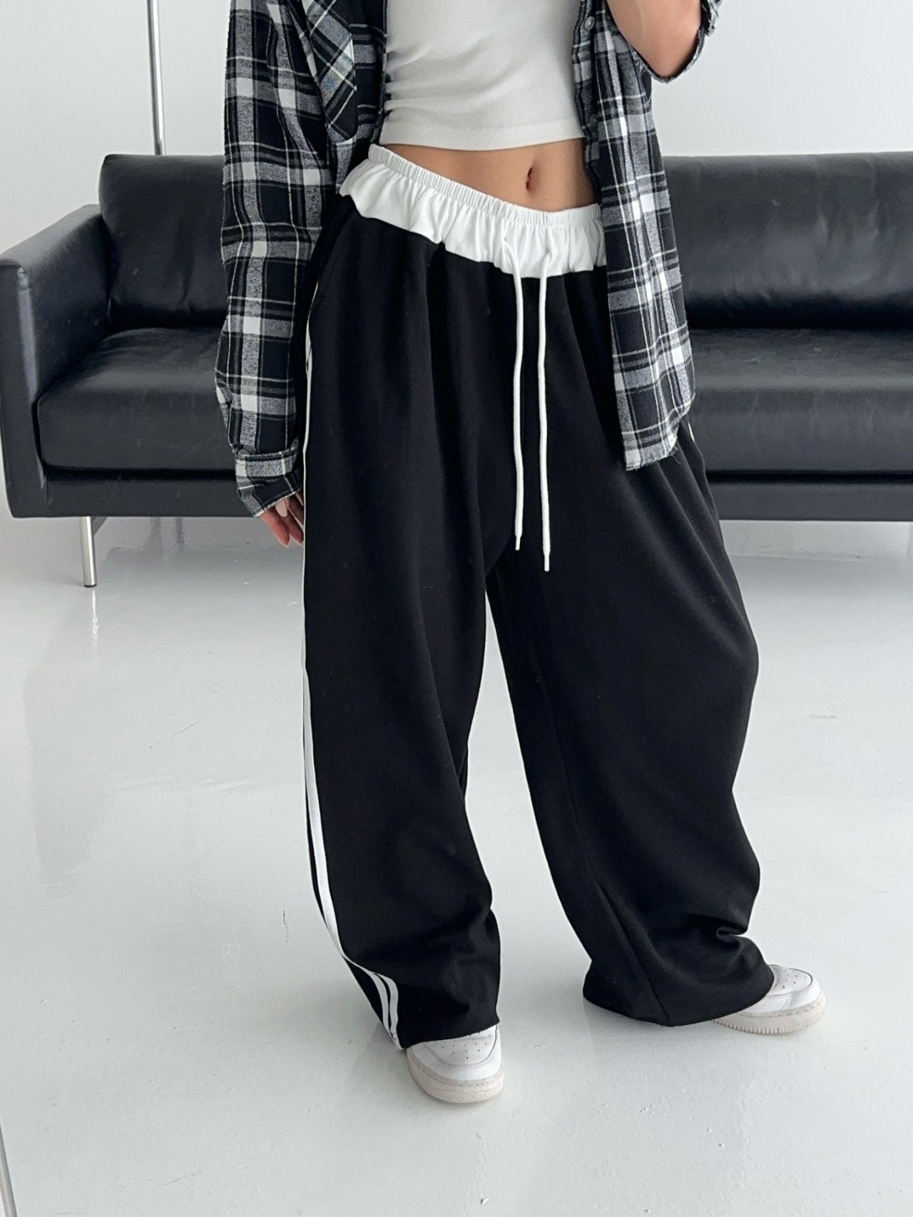 Dual Line Relaxed Wide Jogger Pants - Luckyplanetusa
