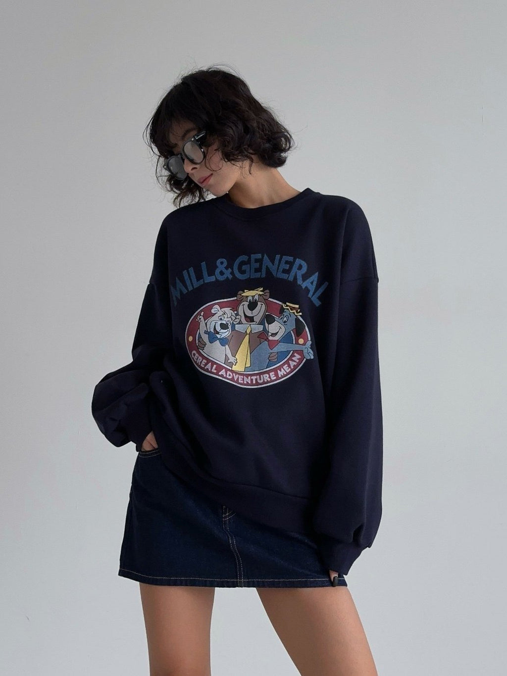 Mill & General Retro Cartoon Sweatshirt – Oversized Fit