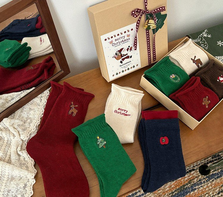 Holiday Cozy Embroidery Socks – 4-Pair Gift Box Set
