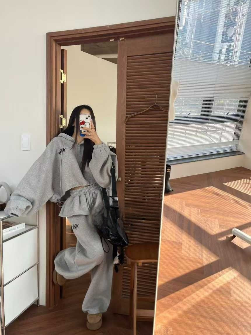 Cozy Layer Ruffle Hoodie Set