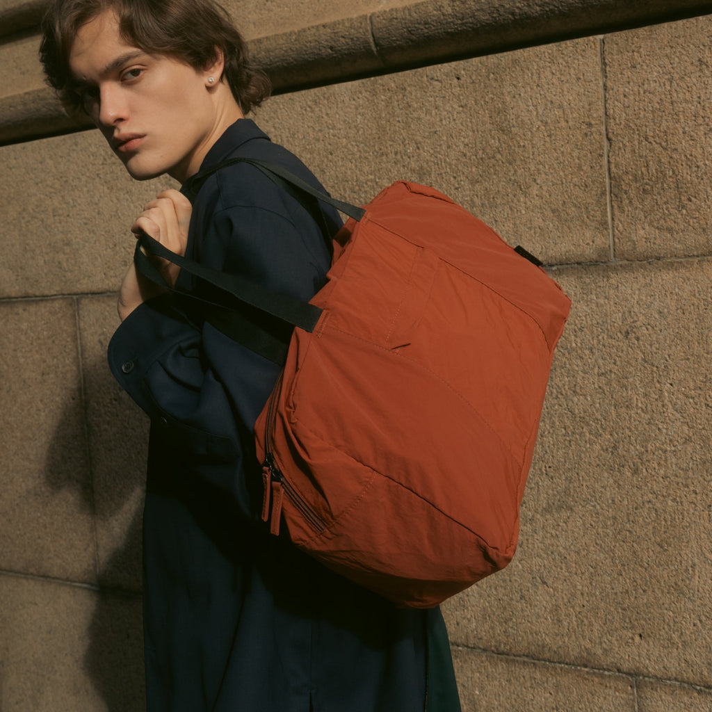 FeatherLite Foldable Travel Tote – Brick Brown