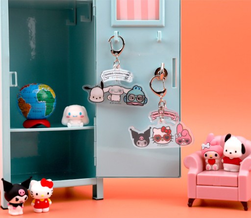 Sanrio Lenticular Acrylic Keyring - Luckyplanetusa