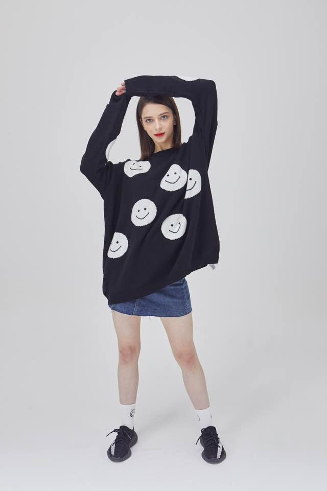 Smile All around Sweater - Luckyplanetusa