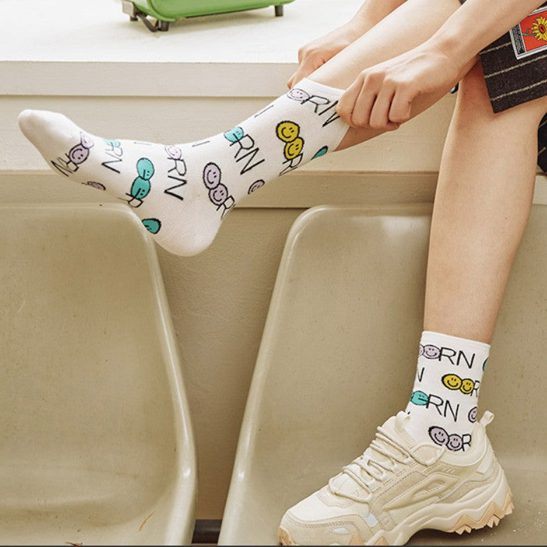 SMILE GGRN Pattern Socks - Luckyplanetusa