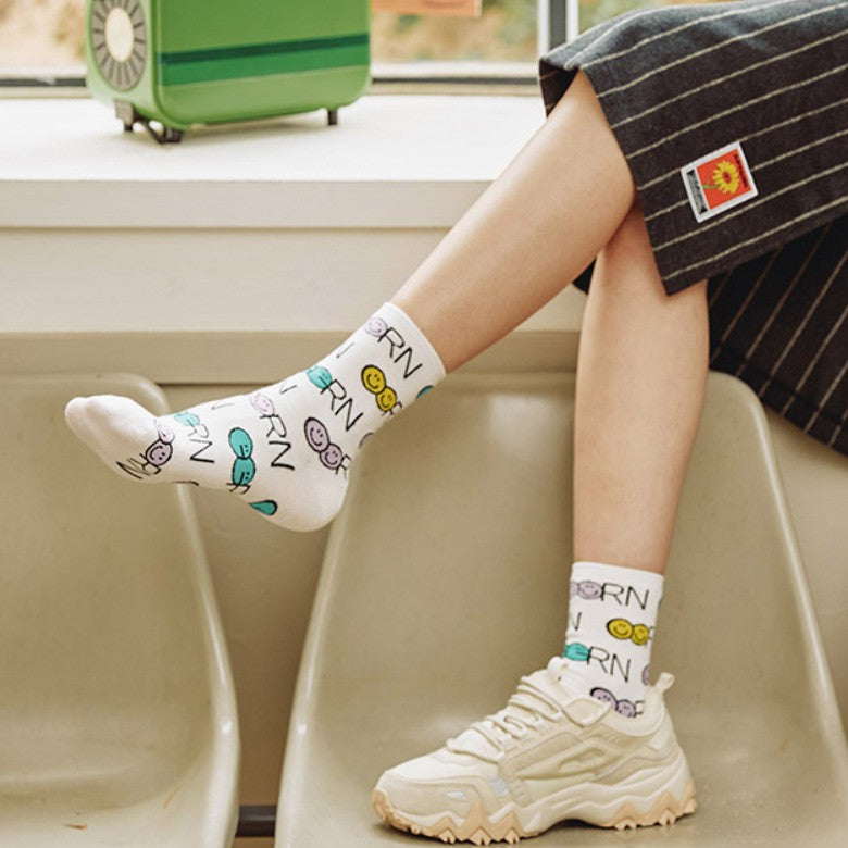 SMILE GGRN Pattern Socks - Luckyplanetusa