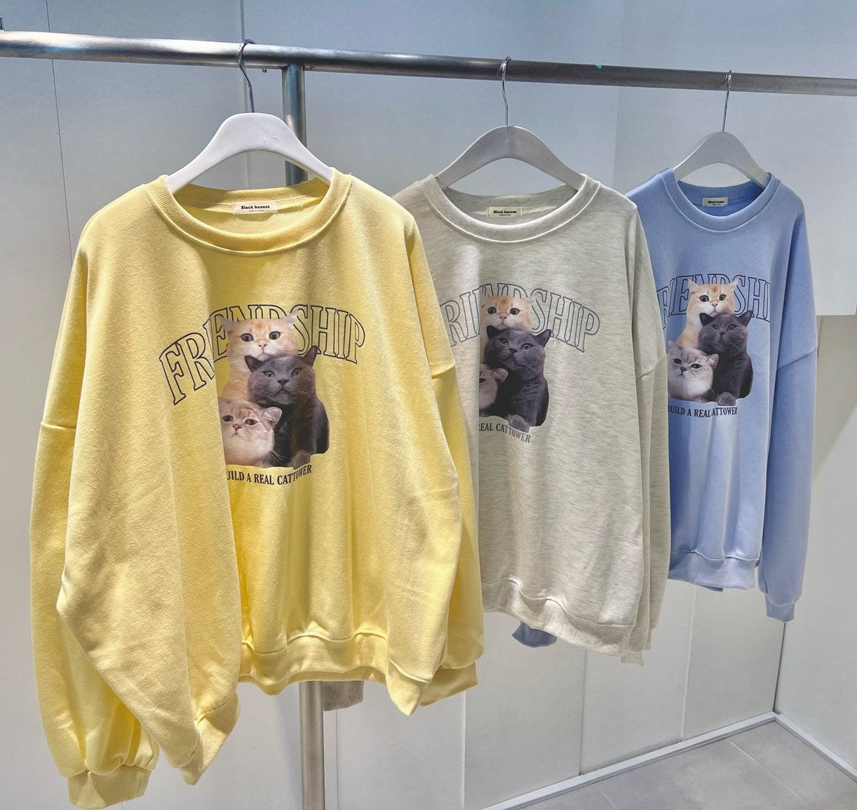 (NEW) Friendship with Cat Sweat shirts