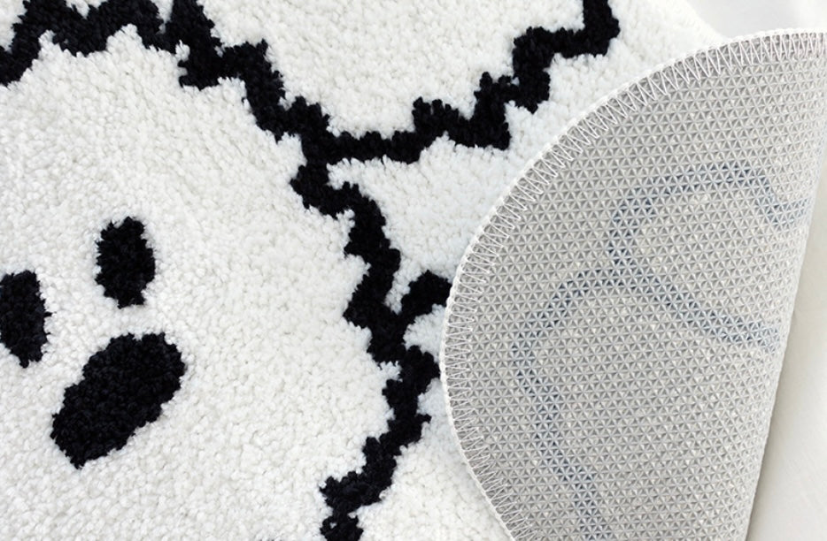 My little puppy shaped bath rug - Luckyplanetusa