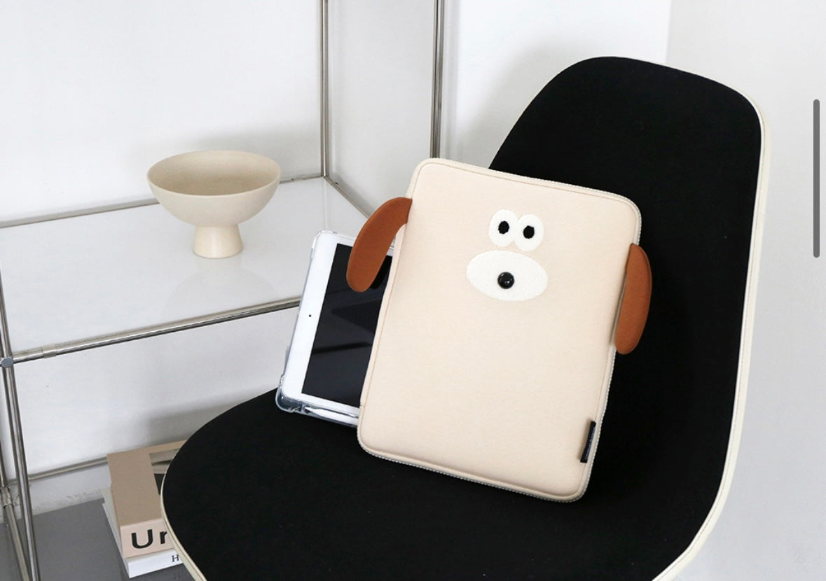 My fluffy friend 11” iPad pouch