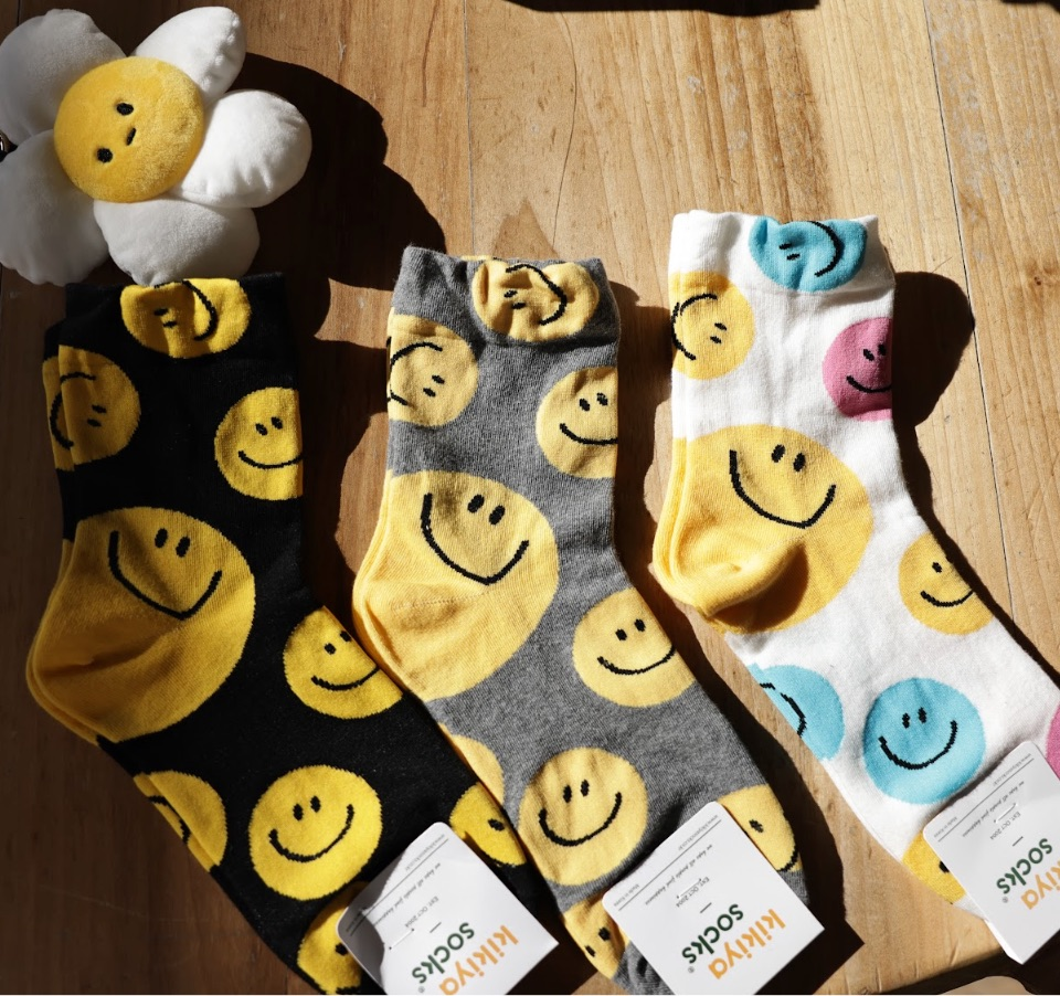 Smile all around Socks 3color mix - Luckyplanetusa